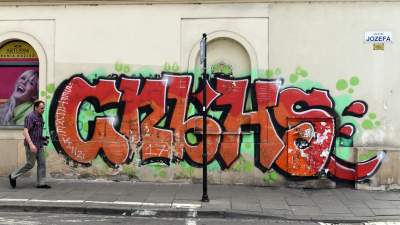 Czas się zatrzymał. Piękna choć zaniedbana ulica... - zdjęcie 1