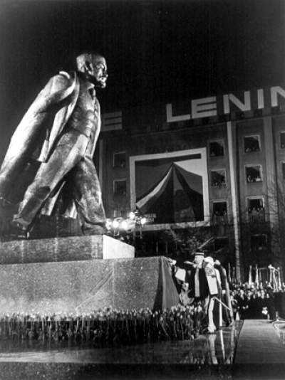 Zbierają pamiątki po Leninie w Nowej Hucie - zdjęcie 6