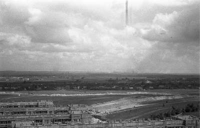 Nie tak dawno w Krakowie (2). Rozpoznajecie to osiedle? - zdjęcie 2