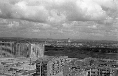 Nie tak dawno w Krakowie (2). Rozpoznajecie to osiedle? - zdjęcie 4