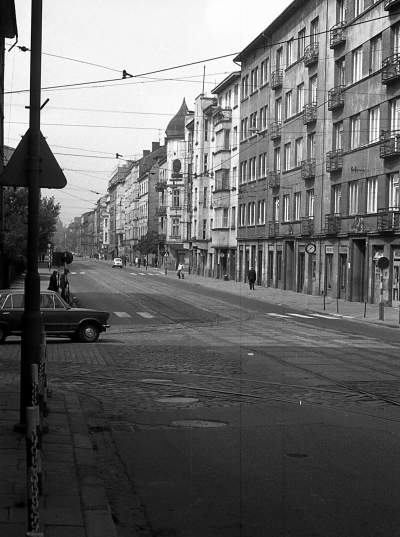 Nie tak dawno na Kazimierzu: pusto i cicho, Lata 70. XX wieku fot. Marek Lasyk - zdjęcie 6