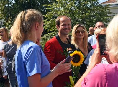 Sławomir w szpitalu "Żeromskiego". Gwiazdorskie przyjęcie - zdjęcie 32