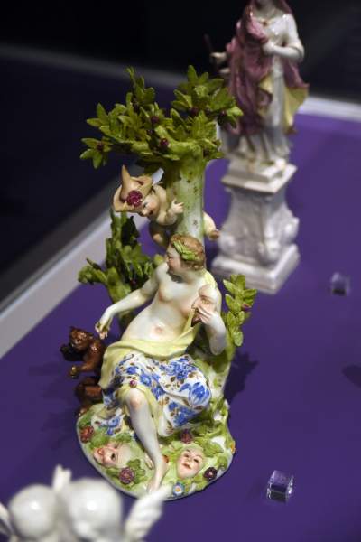 Rzadka okazja, by obejrzeć te cudowne przedmioty - zdjęcie 2