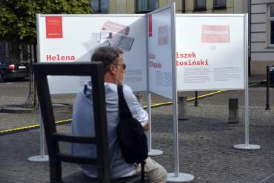 Szukają spadkobierców. Wystawa przedmiotów skradzionych ofiarom wojny - zdjęcie 1