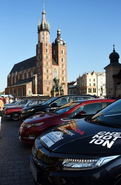 Tym samochodom pozwolono wjechać na Rynek Główny - zdjęcie 12