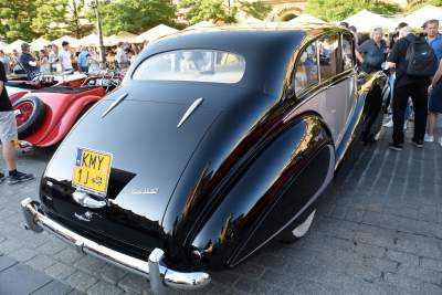 Tym samochodom pozwolono wjechać na Rynek Główny - zdjęcie 6