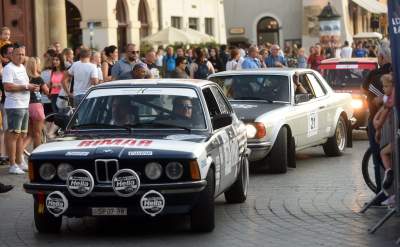 Tym samochodom pozwolono wjechać na Rynek Główny - zdjęcie 25