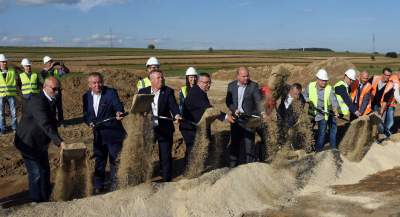 Start budowy S7 między Szczepanowicami i Widomą (11.09.2019)  fot. Marek Lasyk - zdjęcie 9