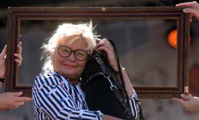 Dlaczego ludzie tak bardzo lubią ubierać jamniki? - zdjęcie 38