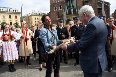 Postanowiła przyjechać do Krakowa konno, jechała ponad rok... - zdjęcie 21