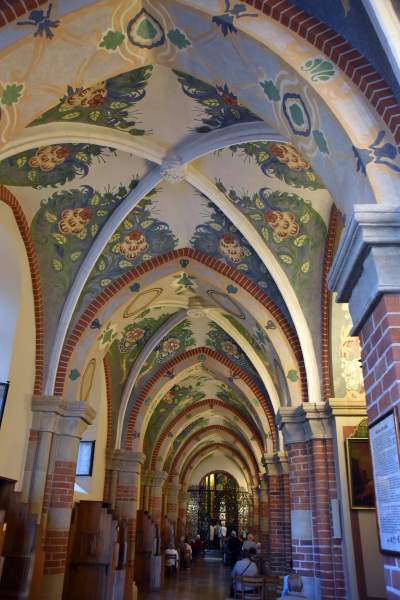 Freski w bazylice Cystersów w Mogile odzyskały blask - zdjęcie 9