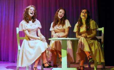 Najbardziej kolorowy spektakl tej jesieni, zdobycie biletu nie jest łatwe - zdjęcie 4