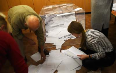 Tak wyglądało liczenie głosów... - zdjęcie 7