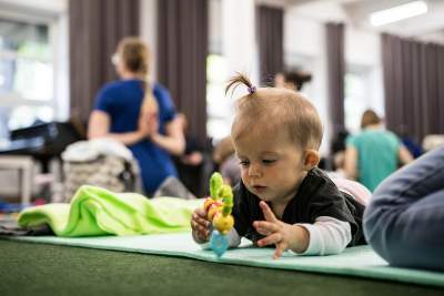 Joga i szczęśliwe dzieciaki - zdjęcie 1