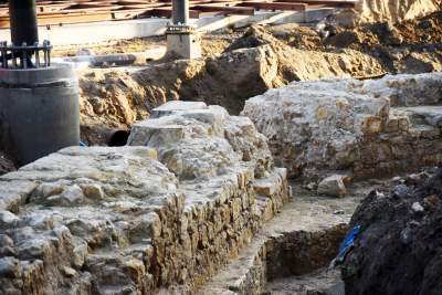 Najsłynniejsze obecnie stanowisko archeologiczne w Krakowie, czerwiec 2019 fot. Marek Lasyk - zdjęcie 11