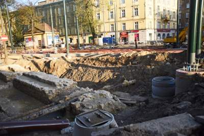 Najsłynniejsze obecnie stanowisko archeologiczne w Krakowie, czerwiec 2019 fot. Marek Lasyk - zdjęcie 8