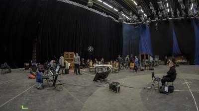 Ostatnia próba przed koncertem na... cmentarzu - zdjęcie 1