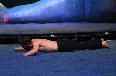 Znakomity spektakl nagrodzony na Festiwalu Szekspirowskim... - zdjęcie 2