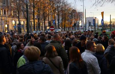Bezdomny przewodnik w Nowej Hucie porwał tłumy - zdjęcie 6