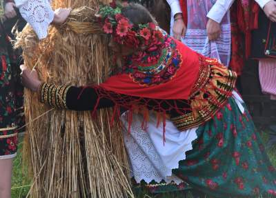 Rydlówka: tradycyjne Osadzanie Chochoła - zdjęcie 9