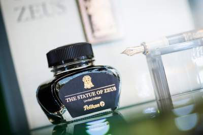 Te pióra mają cudowną moc: wyjątkowe miejsce w Krakowie - zdjęcie 7