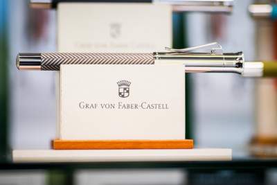 Te pióra mają cudowną moc: wyjątkowe miejsce w Krakowie - zdjęcie 10