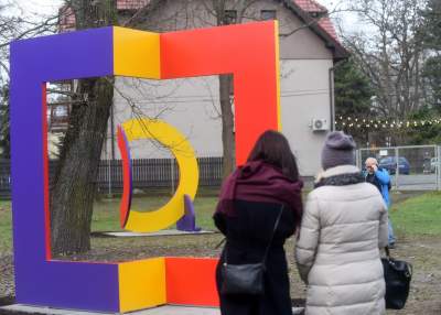 Takie rzeźby postawili wokół zabytkowej Strzelnicy - zdjęcie 11