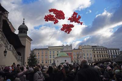 No to się zaczęło na Rynku Głównym... - zdjęcie 1