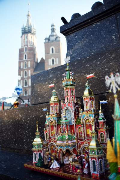 Dlaczego zrobił szopkę w kieliszku? Oryginalne pomysły - zdjęcie 1