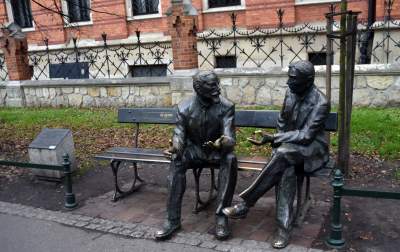 Planty: pierwsza w Krakowie galeria z pomnikami - zdjęcie 28