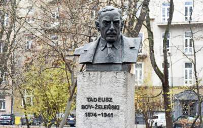 Planty: pierwsza w Krakowie galeria z pomnikami - zdjęcie 23