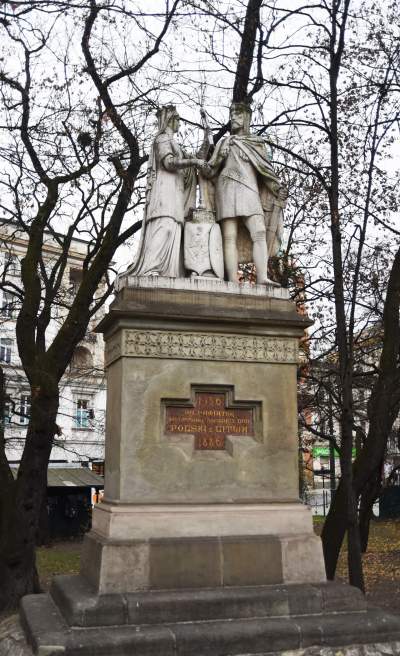 Planty: pierwsza w Krakowie galeria z pomnikami - zdjęcie 2