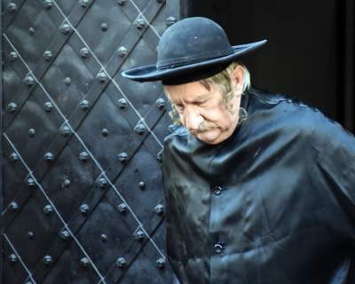 Oto człowiek na desce ostatniego ratunku - zdjęcie 5