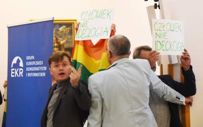 Szarpanina podczas konferencji o gender... - zdjęcie 12
