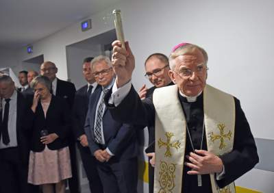 Nowoczesny szpital otwarty i poświęcony, a co z lekarzami? - zdjęcie 9