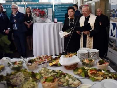 Nowoczesny szpital otwarty i poświęcony, a co z lekarzami? - zdjęcie 20