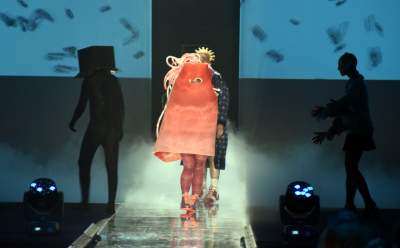 Takiego pokazu mody jeszcze w Krakowie nie było - zdjęcie 7