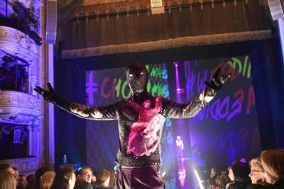 Takiego pokazu mody jeszcze w Krakowie nie było - zdjęcie 15