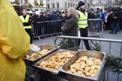 Rok 2019: Największa wigilia dla potrzebujących, z kurii nie było nikogo - zdjęcie 14