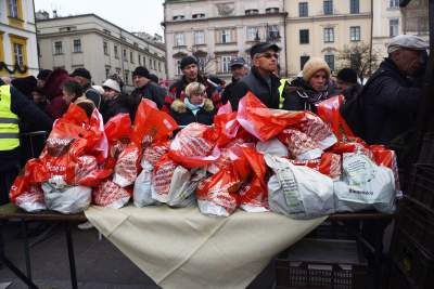 Rok 2019: Największa wigilia dla potrzebujących, z kurii nie było nikogo - zdjęcie 31