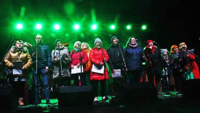 Krakowski fenomen: znów tłumy na Małym Rynku (rok 2019) - zdjęcie 27