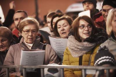 Krakowski fenomen: znów tłumy na Małym Rynku (rok 2019) - zdjęcie 8
