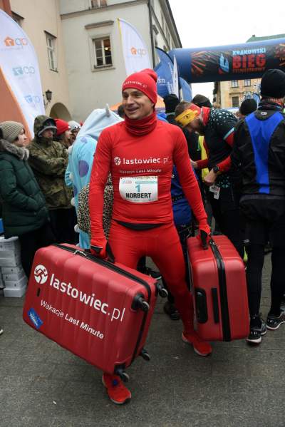 Biegła skrzynka, pierogi, czarownice i inne stwory: najfajniejszy bieg w Krakowie - zdjęcie 16