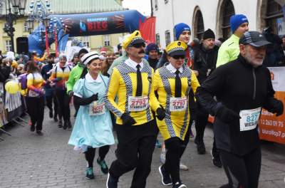 Biegła skrzynka, pierogi, czarownice i inne stwory: najfajniejszy bieg w Krakowie - zdjęcie 23