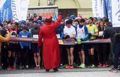 Biegła skrzynka, pierogi, czarownice i inne stwory: najfajniejszy bieg w Krakowie - zdjęcie 17