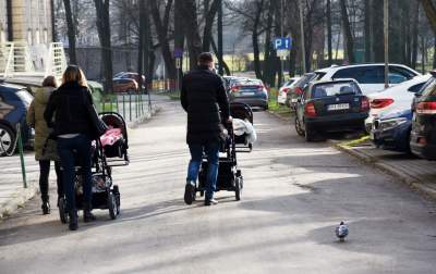 Sześcioraczki w formie, na szczęście rodzice nie są "antyszczepionkowcami" - zdjęcie 16