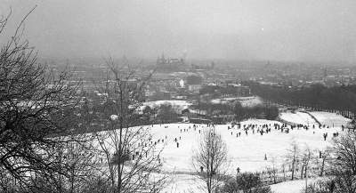 "Białe szaleństwo" na krakowskich stokach... - zdjęcie 6