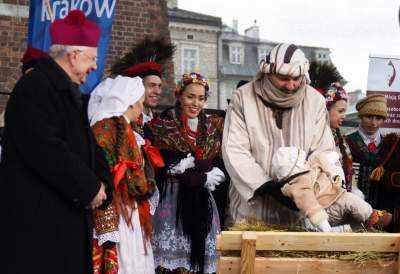 Tysiące krakowian na ulicach, jeden z królów z... Dalekiego Wschodu - zdjęcie 33