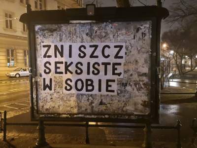 Akcja Spółdzielni Praktyk Wywrotowych dotarła do Krakowa - zdjęcie 5