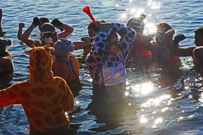 Zabawa na Bagrach: przed rokiem zalew pokrywał lód, a teraz... - zdjęcie 23